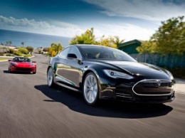 Tesla отзывает 90 тысяч Model S из-за проблем с ремнями безопасности