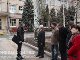Юрий Вилкул провел рабочее совещание по вопросу ремонта двадцатой школы