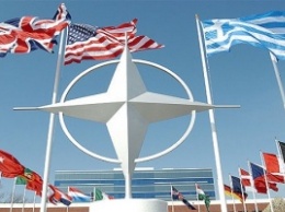Зам генсека НАТО: Политика сдерживания России снова стала актуальной