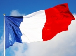Французский парламент одобрил продление военной операции в Сирии