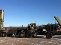 Россия развернула ЗРК С-400 близ границы с Турцией