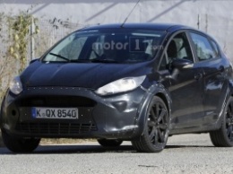Ford Fiesta примерит литеры RS