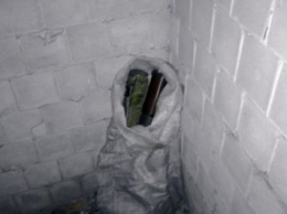 Житель Донецкой области нашел мешок с боеприпасами и взрывчаткой
