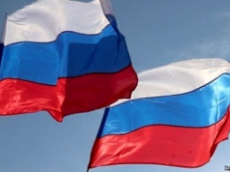 Опрос: 36% россиян хотят развития страны по западному образцу