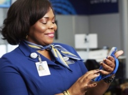 United Airlines закупит 6000 смартфонов iPhone 6 Plus для сотрудников отдела по работе с клиентами