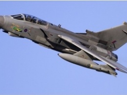 ВВС Великобритании нанесла серию авиаударов по позициям ИГИЛ в Сирии