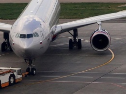 В российский самолет в Сеуле при посадке ударила молния