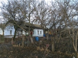 Двое жителей Николаевской области перерезали горло пенсионерке