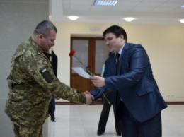 Николаевским военнослужащим и семьям погибших участников АТО вручили ордера на квартиры