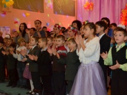 Козырь поздравил коллектив Очаковской школы-интерната с 55-летним юбилеем учреждения