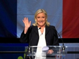 Экзит-поллы: На региональных выборах во Франции победили правые радикалы