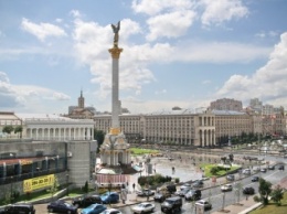 Пробки в Киеве не превышают 4 баллов, синоптики обещают 9 градусов тепла