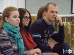 Николаевским студентам презентовали программу «Школа помощника депутата»