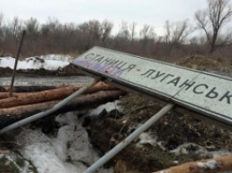 Боевики обстреляли опорный пункт в Болотенном и мост в Станице Луганской