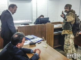 Свидетель разгона николаевского Майдана в суде благодарил и нахвалил милицию за профессионализм