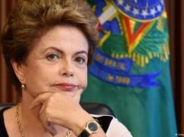 В Бразилии приостановлен процесс импичмента президента Дилмы Русефф