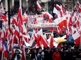 Поляки протестуют против Конституционного трибунала