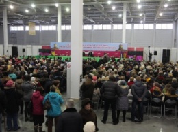 Несмотря на задержания и обыски, более тысячи представителей громад области приехали в Запорожье поддержать законопроект о специальном правовом режиме