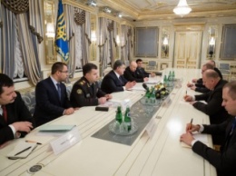 Порошенко надеется, что Европейский Совет продлит санкции против РФ