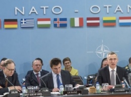 НАТО может пригласить Украину на июльский саммит в Варшаве