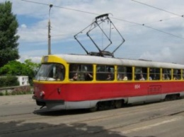 В Днепропетровске трамваи №№ 1, 5 изменят маршрут