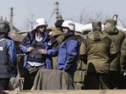 Наблюдателей ОБСЕ снова не пустили в Изварино и Свердловск