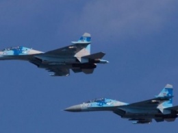 На админгранице с Крымом зафиксировали пролет двух российских истребителей