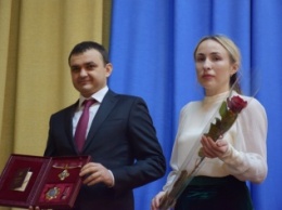 На сессии облсовета жителям Николаевщины вручили государственные и областные награды