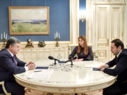 Порошенко одобрил закон о системе иновещания Украины