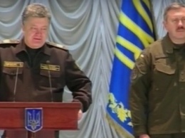 П.Порошенко в Харькове представил нового командующего Нацгвардией