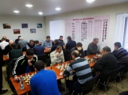 В Кривом Роге лучшим игроком в молниеносные шахматы стал Александр Костюков (фото)