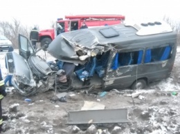 В Кировоградской обл. столкнулись два рейсовый автобуса, пострадали 10 человек