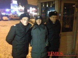 Глава Национальной полиции в новогоднюю ночь патрулировала центр Киева