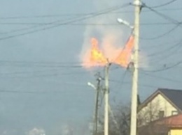 На Закарпатье разгерметизация газопровода "Союз". Загорелся газ, столб пламени - 50 метров