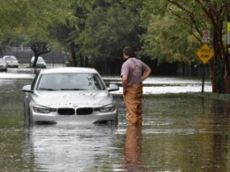 В США в результате наводнений в двух штатах погибли 23 человека