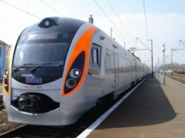 Укрзализныця запускает скоростной поезд Киев-Сумы