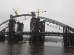Кличко хочет стать первым мэром, кто достроит Подольско-Воскресенский мост