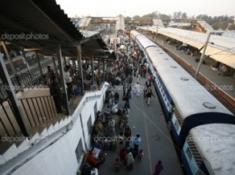 В Нью-Дели полиция проверяет центральный вокзал, в связи с угрозой взрыва