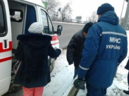 В Павлограде спасатели под мостом нашли бездомного с признаками переохлаждения