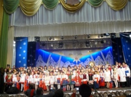 Детские фольклорные коллективы со всей области съехались в Николаев на «Рождественские каникулы»