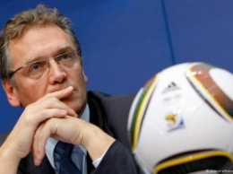 Генсек ФИФА отстранен от должности еще на 45 дней