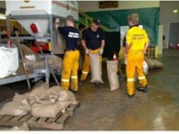 В Австралии из-за наводнения эвакуируют жителей