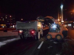 Как в Киеве удалось справиться с «неожиданным» снегопадом