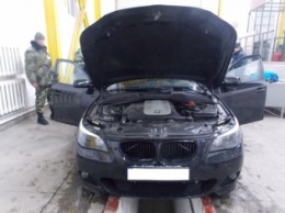 BMW - за контрабанду сигарет. Украинские таможенники наказали венгра за вранье