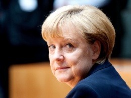 Меркель ожидает прогресса в переговорах по Украине в ближайшие месяцы