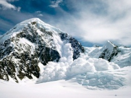 На высокогорье Ивано-Франковской обл. 8 января ожидается повышенная лавинная опасность
