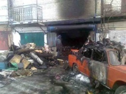 В автогаражном кооперативе Южноукраинска сгорела «копейка»