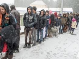 Немецкая полиция отсылает беженцев обратно в Австрию