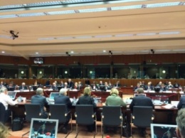 Совет ЕС по иностранным делам начал заседание в Брюсселе