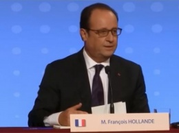 Олланд заявил, что Франция находится в состоянии чрезвычайного экономического положения